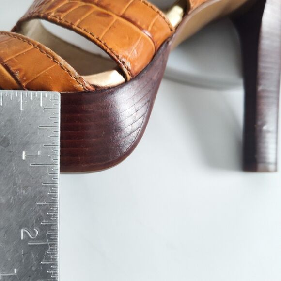 Michael Kors High Heels Size 6 T-Strap Sandals Camden Croc Embossed Camel Tan - Picture 9 of 11